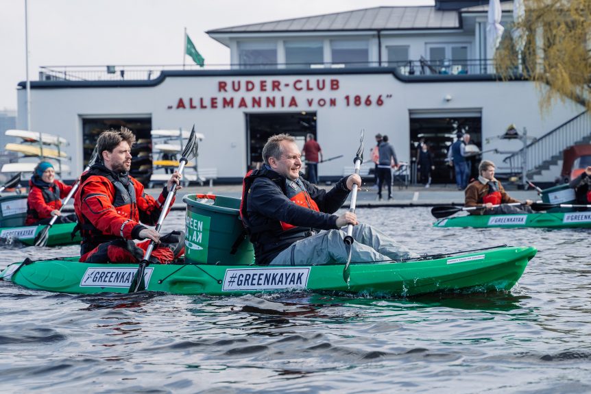 Environmental Senator paddles together with in Hamburg –